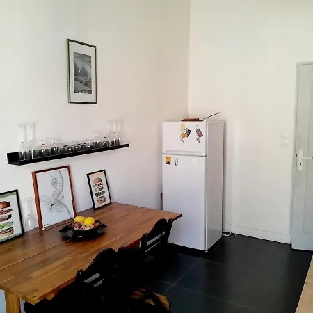 Ideal Apartment *